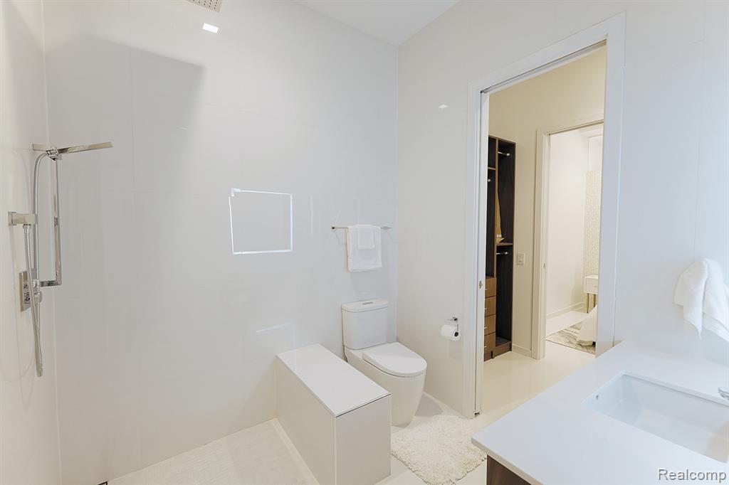 400 S Old Woodward Avenue, Birmingham, MI 48009 — Photo 11