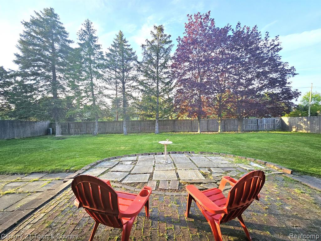 4996 Foxcroft Drive, Troy, MI 48085 — Photo 3