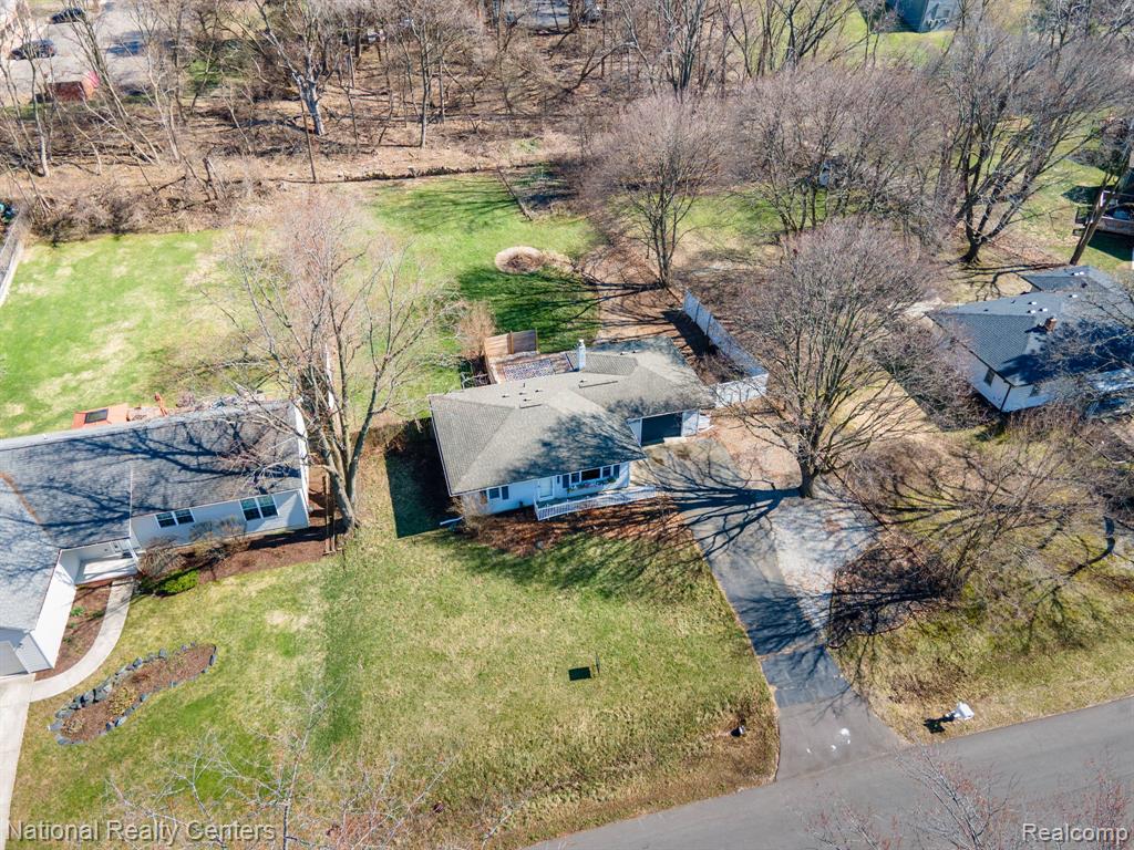 2654 Hatton Road, Auburn Hills, MI 48326 — Photo 31