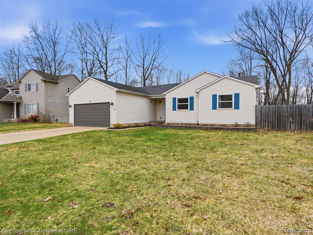 517 Cove View Drive, Waterford, MI 48327 — Photo 3