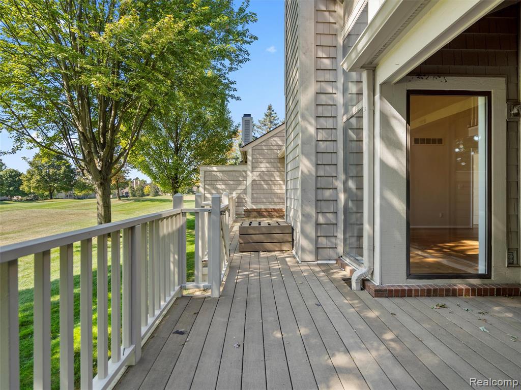 718 Upper Scotsborough Way, Bloomfield Hills, MI 48304 — Photo 43
