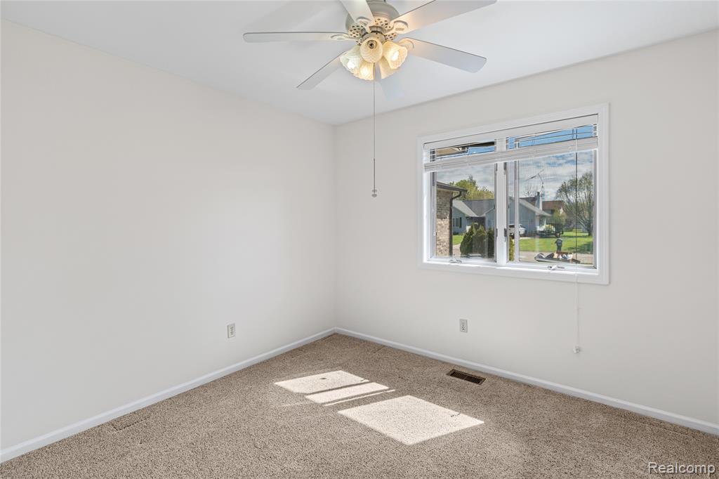 2281 Nandi Hills Trail, Swartz Creek, MI 48473 — Photo 32
