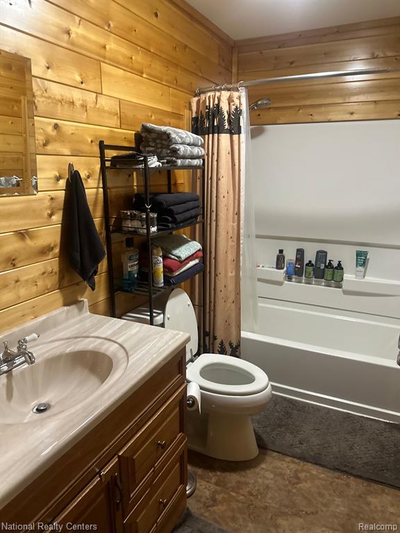 15967 NE SPRUCE Drive E, Presque Isle, MI 49777 — Photo 36