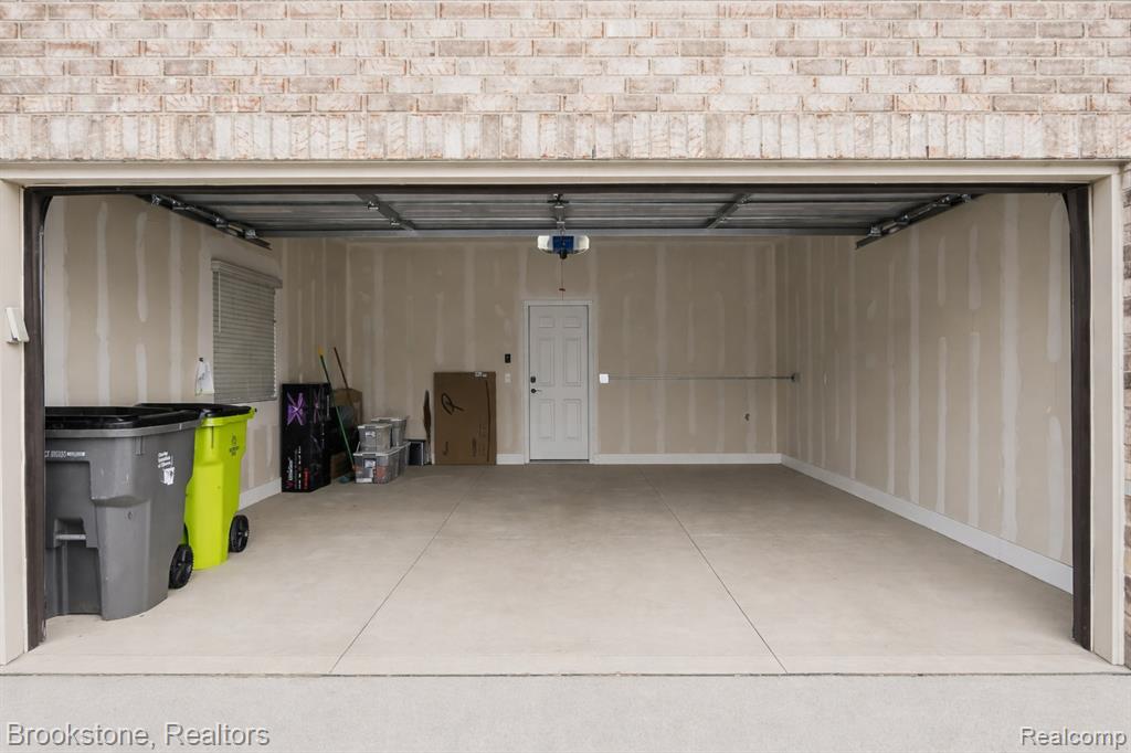 16645 Savor Lane, Clinton Twp, MI 48035 — Photo 26