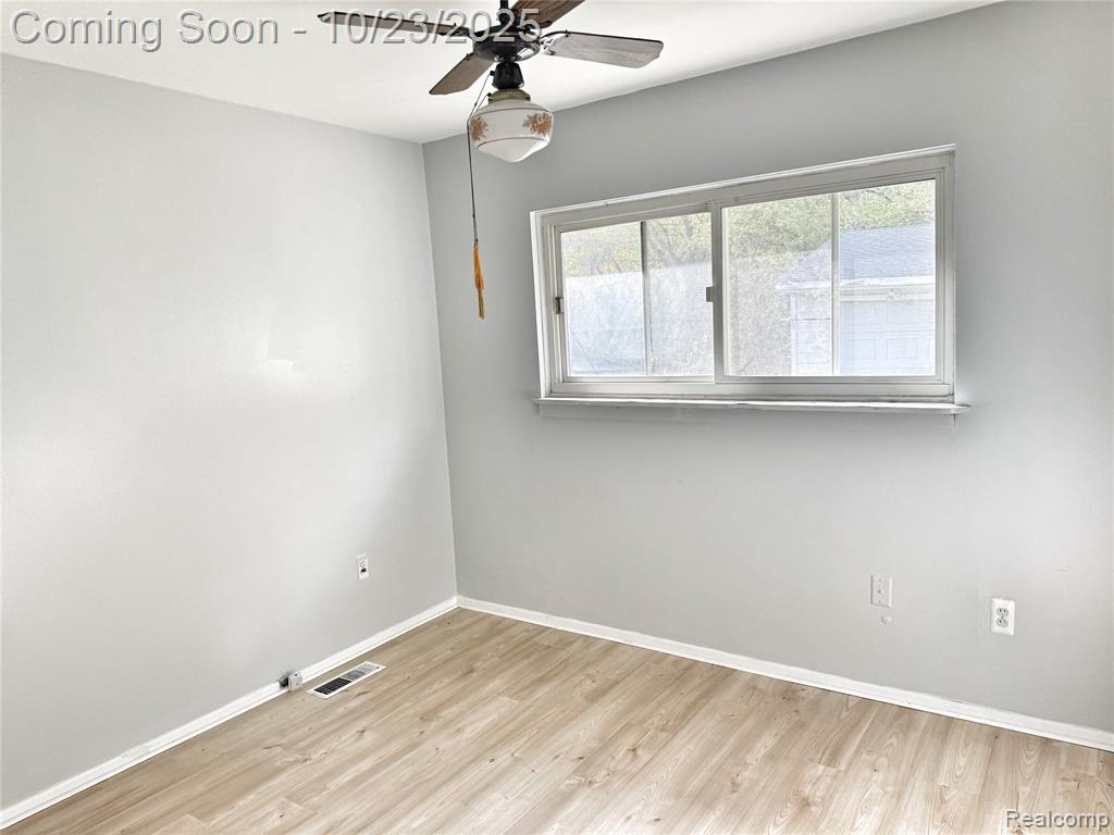 6527 Vaughan Street, Detroit, MI 48228 — Photo 15