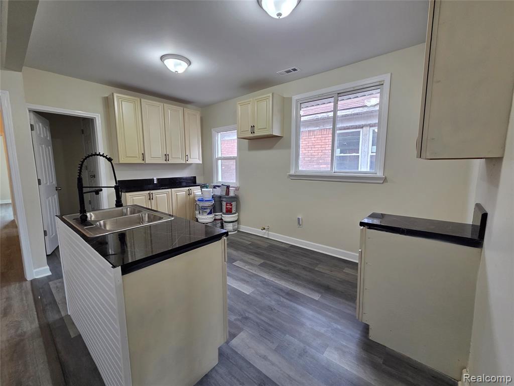 3315 Cortland Street, Detroit, MI 48206 — Photo 38