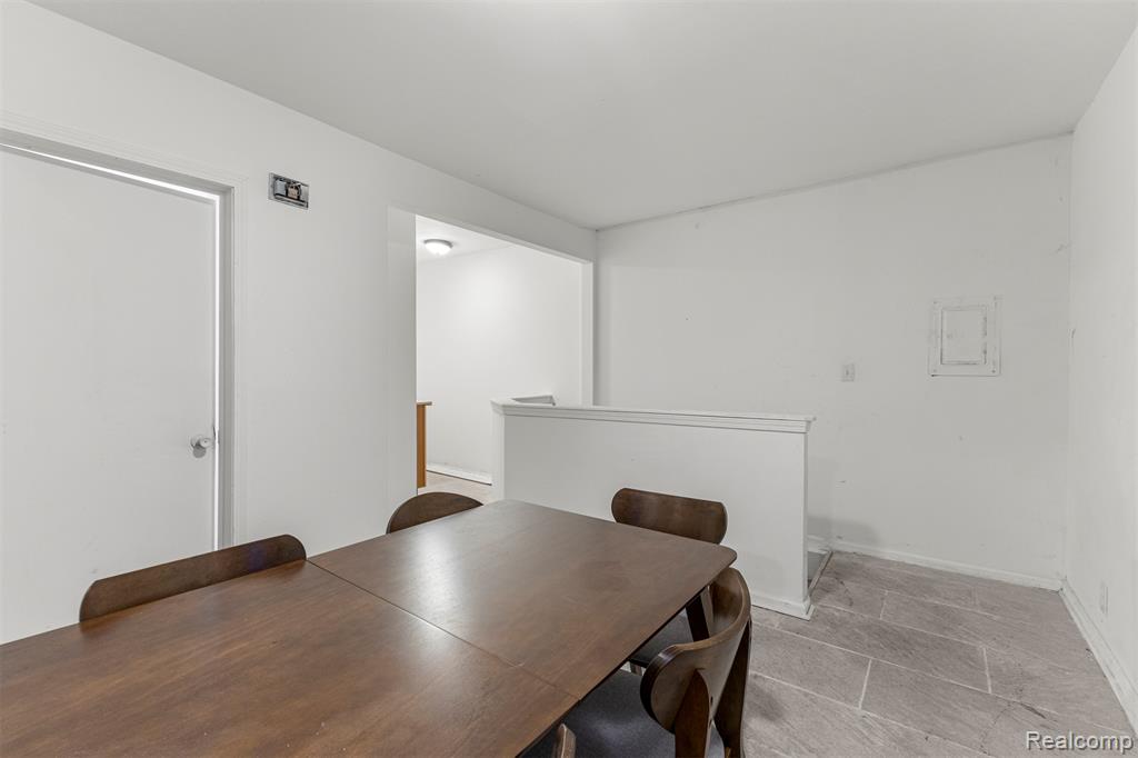 19420 W Warren Avenue, Detroit, MI 48228 — Photo 34