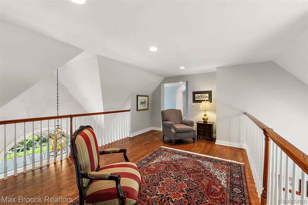 4875 Old Orchard Trail, Orchard Lake Village, MI 48324 — Photo 23