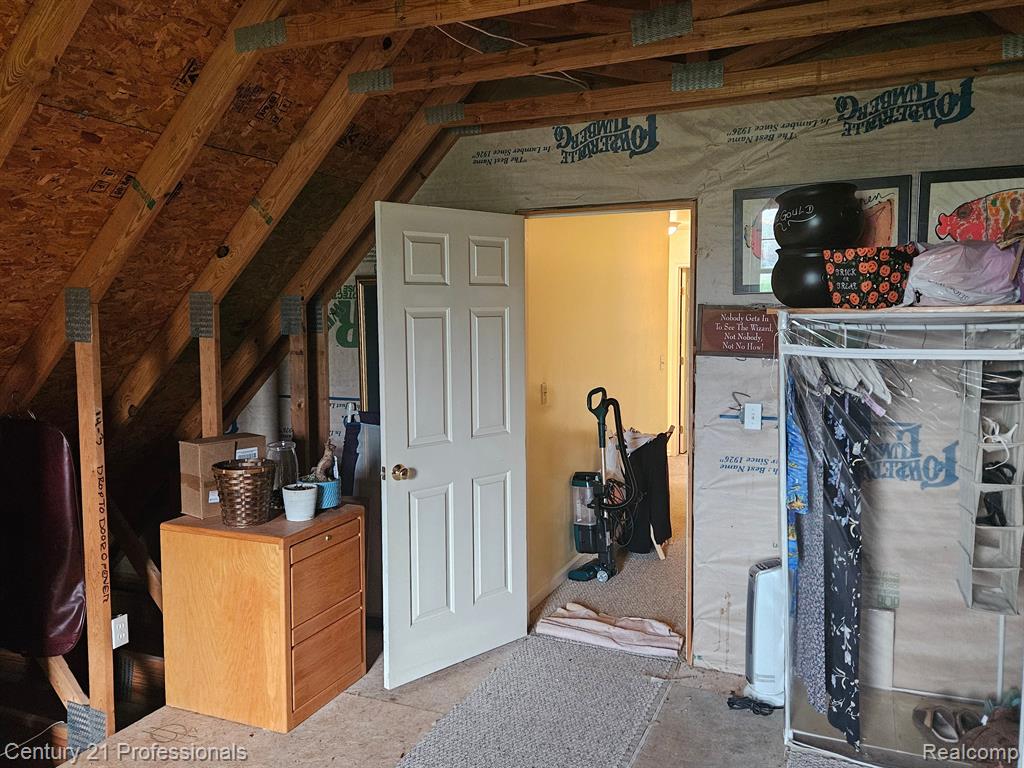 1451 ASHLYN Court, Fowlerville, MI 48836 — Photo 50