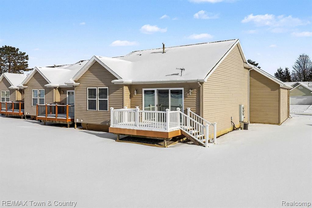 7241 Kings Way, Flushing, MI 48433 — Photo 24