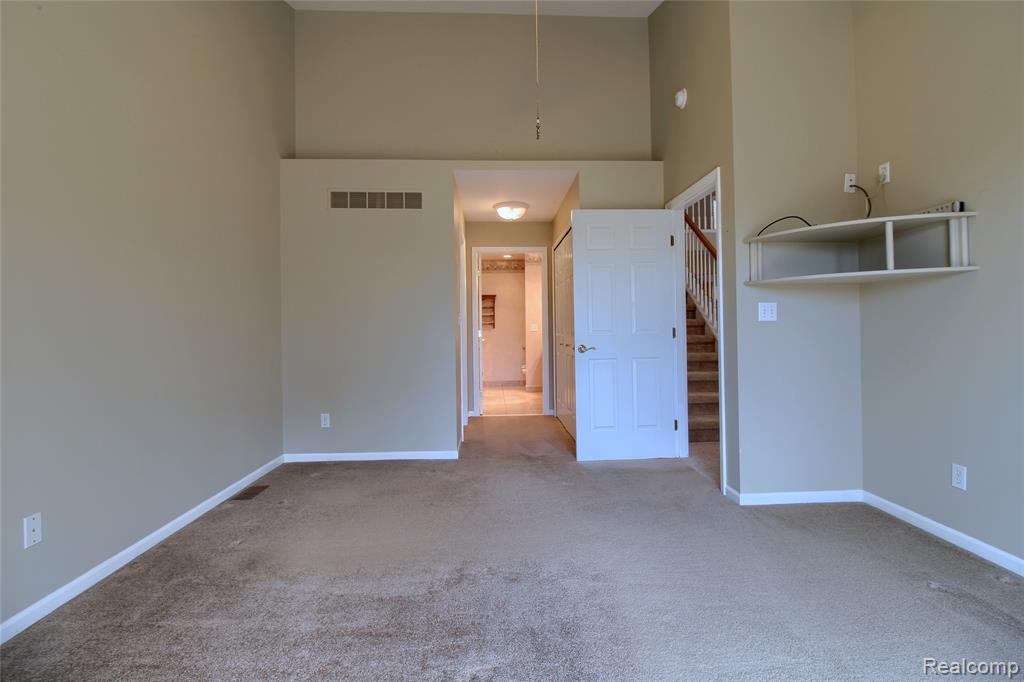 505 Willow Drive, 26, South Lyon, MI 48178 — Photo 17