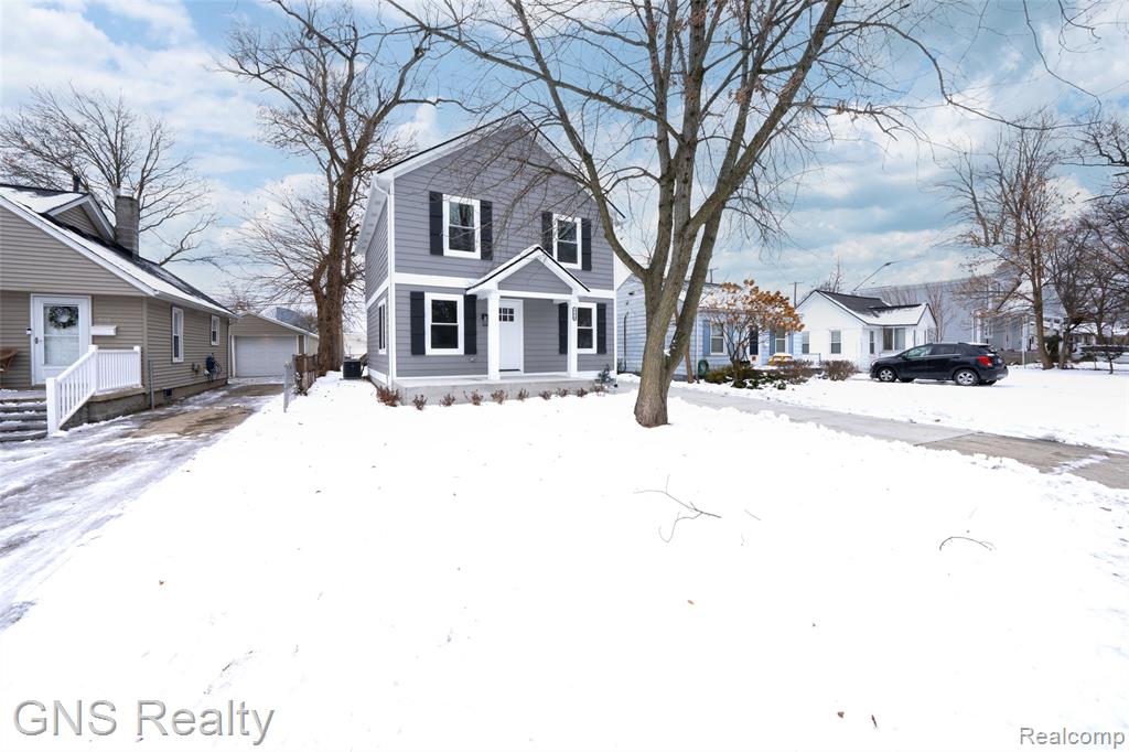 718 Devillen Avenue, Royal Oak, MI 48073 — Photo 2