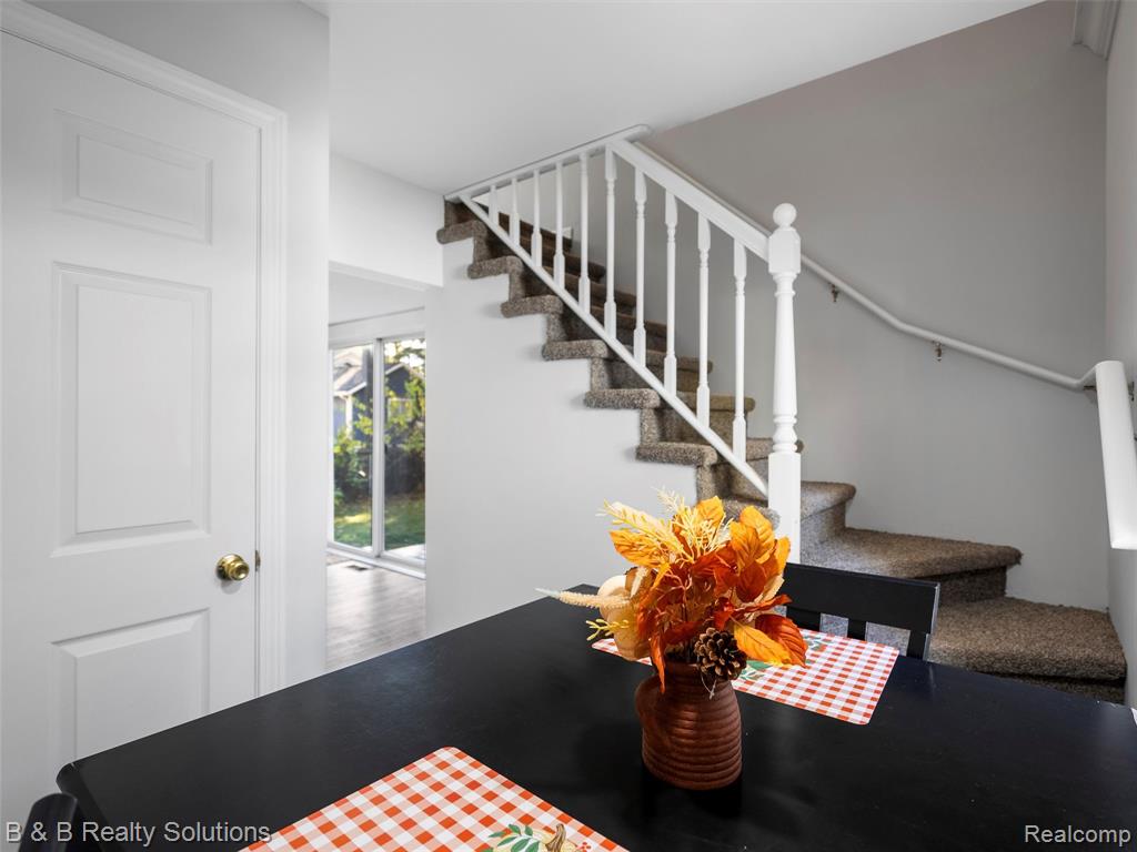 309 School Street, Almont, MI 48003 — Photo 10