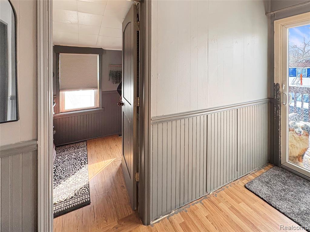 211 N Saginaw Street N, Holly, MI 48442 — Photo 12