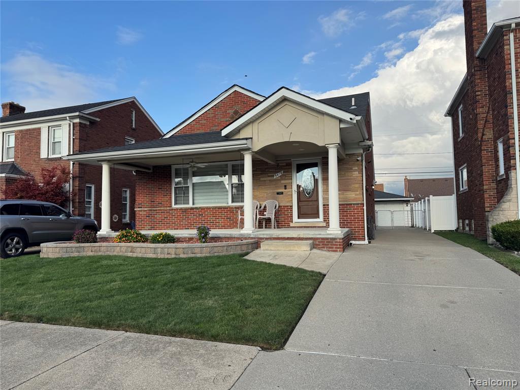 5476 Orchard Avenue, Dearborn, MI 48126 — front exterior