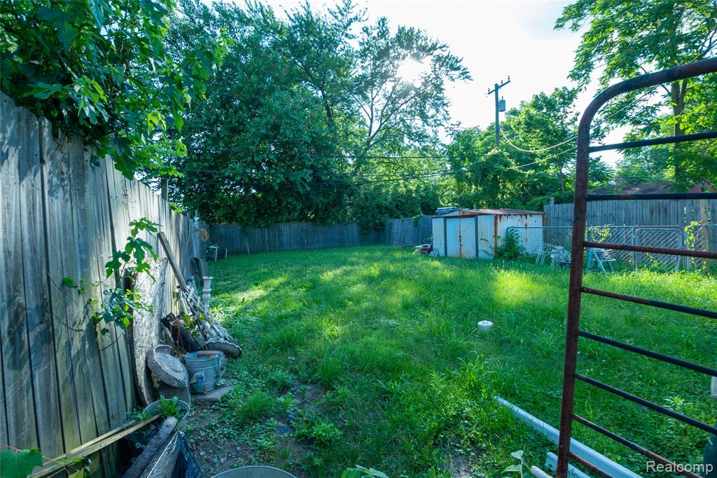 4315 Algonquin Street, Detroit, MI 48215 — Photo 17