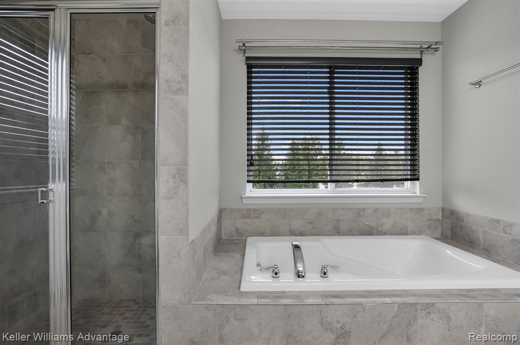 54933 BRENTWOOD Drive, South Lyon, MI 48178 — Photo 21