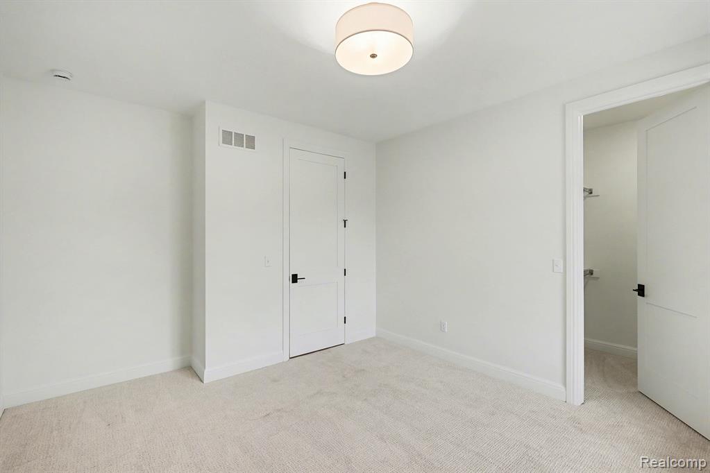 55420 Jewell Road, Shelby Twp, MI 48315 — Photo 31