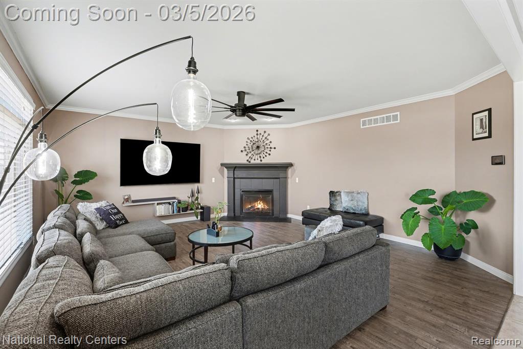 50374 Nesting Ridge Drive, Macomb, MI 48044 — Photo 8