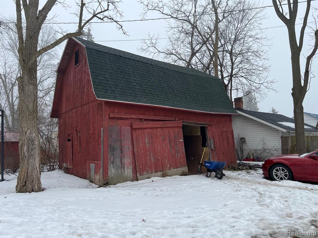 6808 JEFFERSON Road, North Branch, MI 48461 — Photo 6