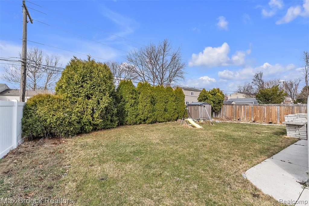 41893 Mary Kay Drive, Clinton Twp, MI 48038 — Photo 65