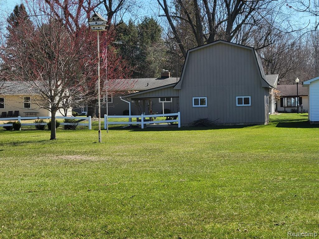 42 S FLOWER Street, Croswell, MI 48422 — Photo 28