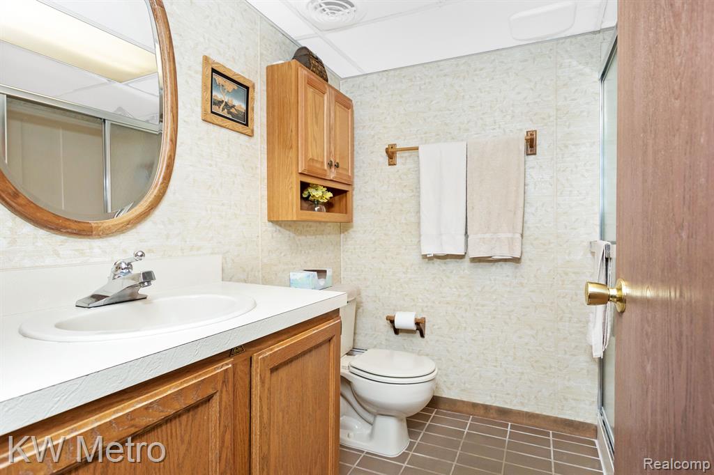 44235 WESTMINISTER Way, Canton, MI 48187 — Photo 36