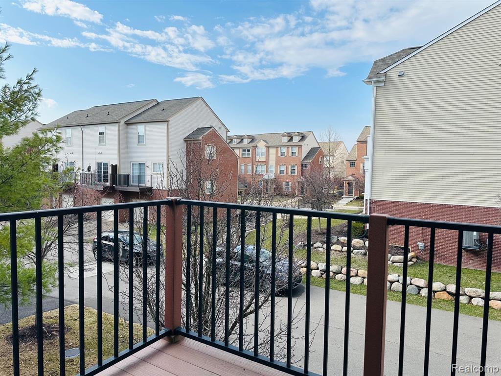 44685 Ellery Lane, Novi, MI — Photo 14