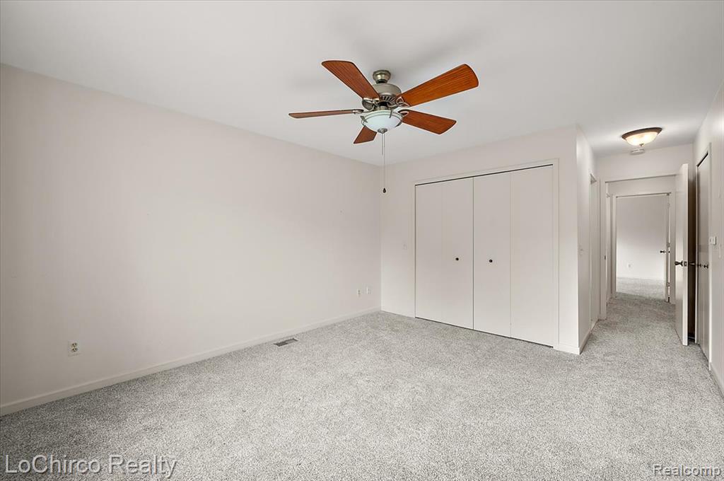 733 Hamilton Court, Rochester Hills, MI 48307 — Photo 23