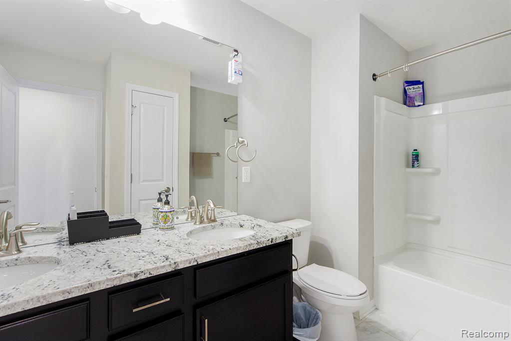 58543 Navarra Drive, South Lyon, MI 48178 — Photo 25