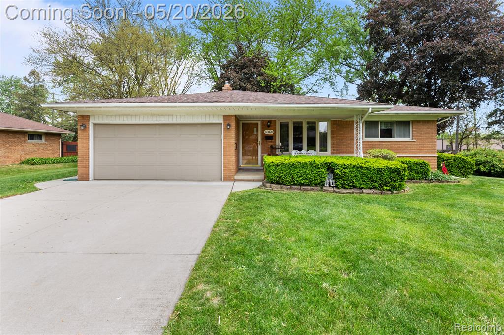 45078 Vanker Avenue, Utica, MI 48317 — Photo 2
