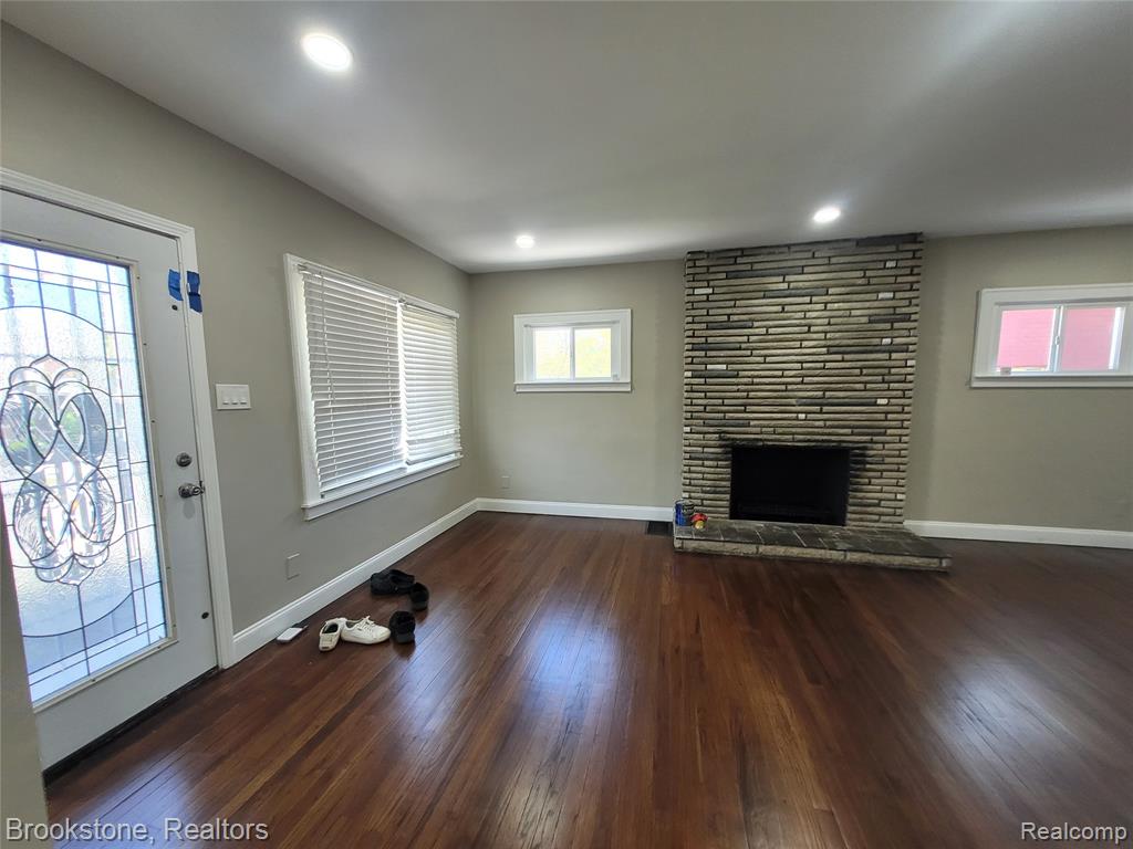 5911 Radnor Street, Detroit, MI 48224 — Photo 2