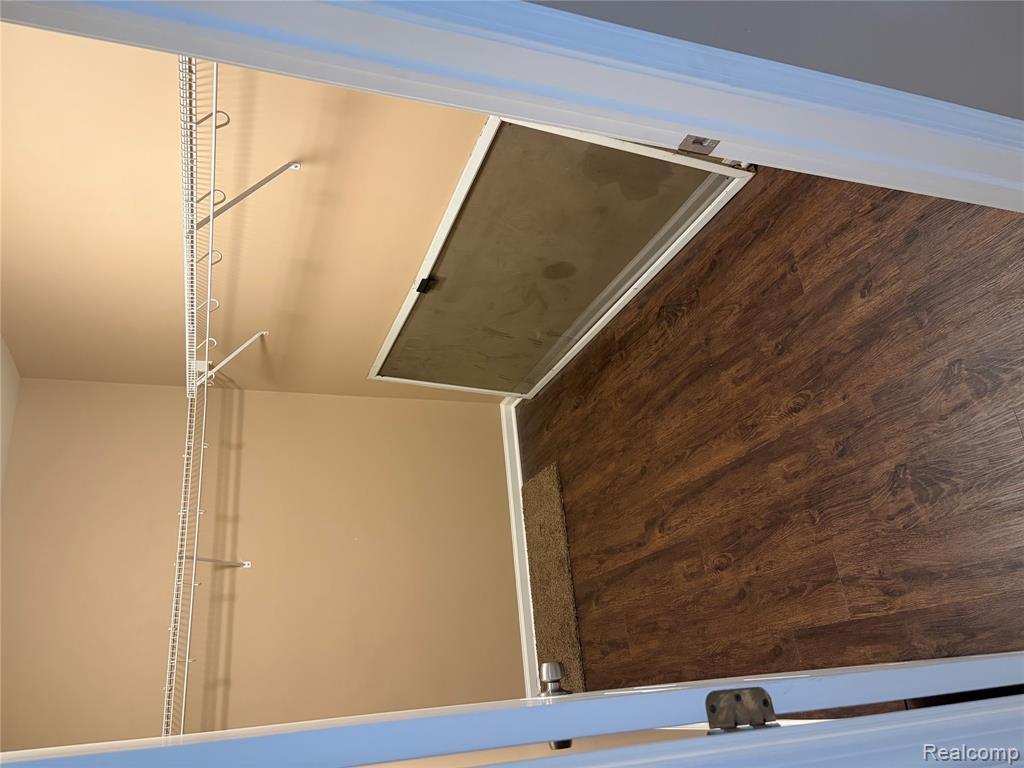 3979 BERKELEY Avenue, Canton, MI 48188 — Photo 11