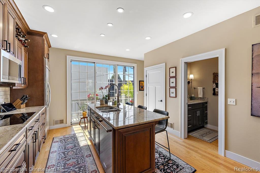 469 W Hancock Street, Detroit, MI 48201 — Photo 26