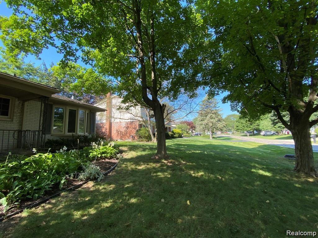 5551 TADWORTH PL, West Bloomfield, MI — Photo 3