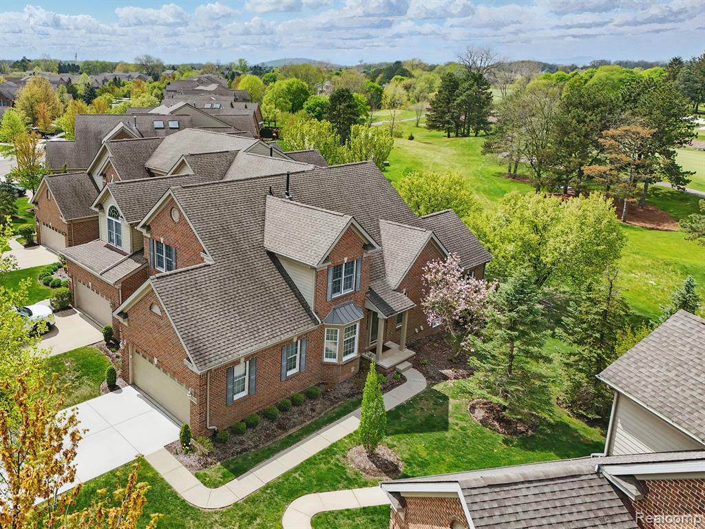 44586 BROADMOOR Circle N, Northville, MI 48168 — Photo 35