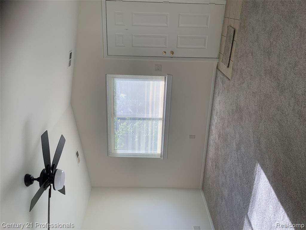 8468 Beatrice, Westland, MI — Photo 6