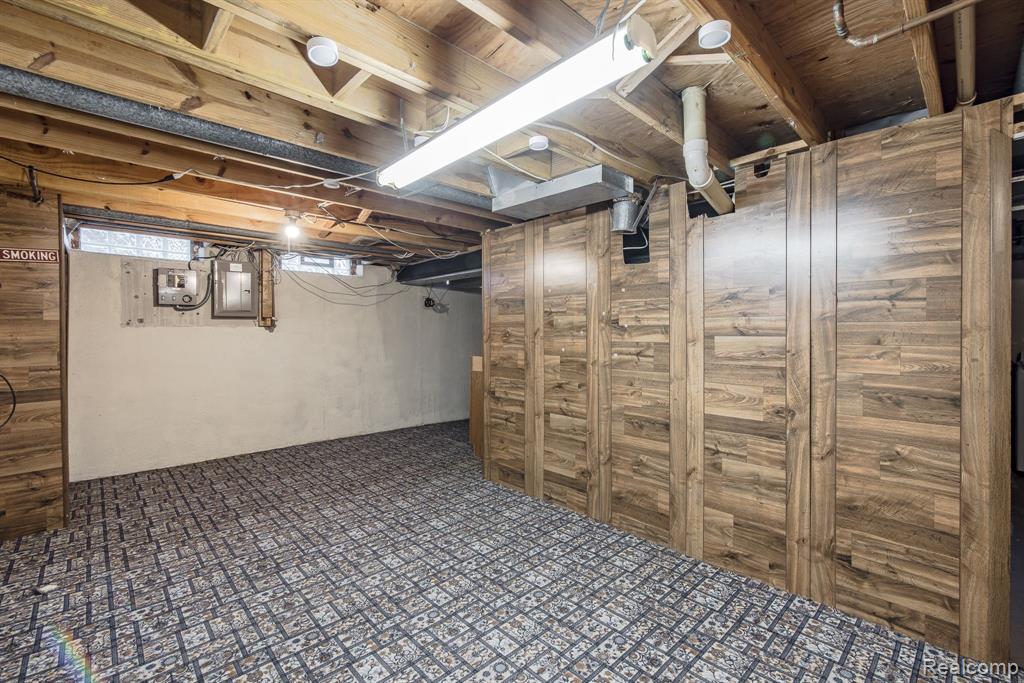 5285 WOODCREEK Trail, Clarkston, MI — Photo 40