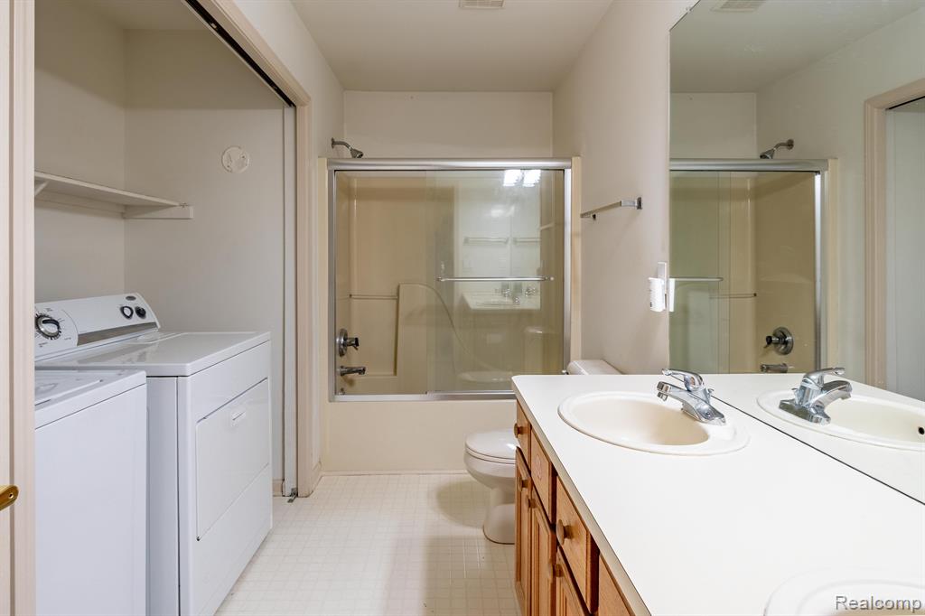 45536 MORNINGSIDE Road, Canton, MI 48187 — Photo 28