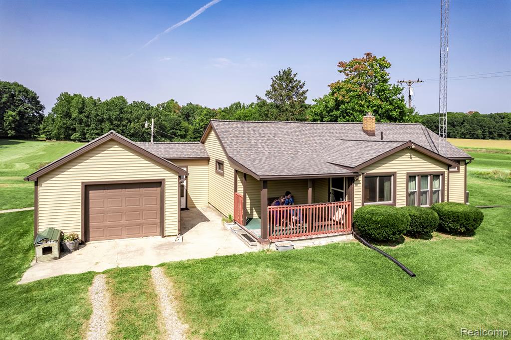 5589 CLEAR LAKE Road, North Branch, MI 48461 — Photo 22