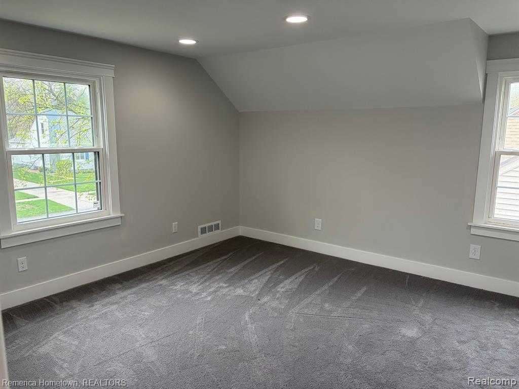 9614 Auburndale Street, Livonia, MI 48150 — Photo 13
