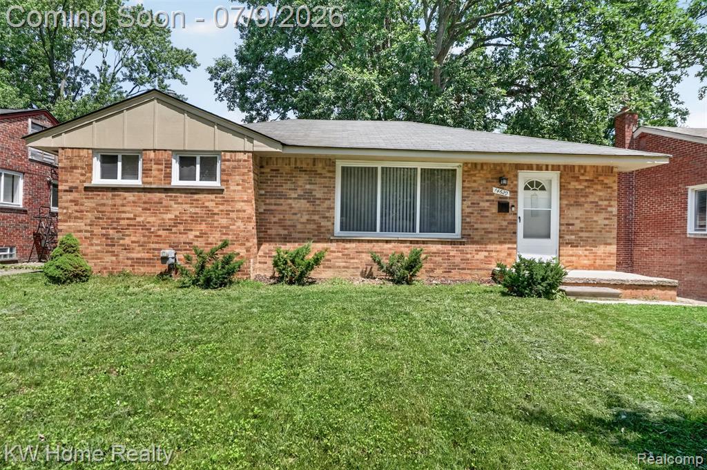 14620 Pearson Street, Oak Park, MI 48237