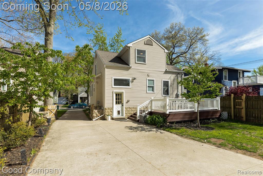 621 W Hazelhurst Street, Ferndale, MI 48220 — Photo 57