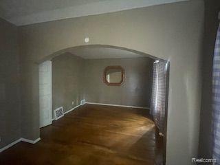 4177 CADILLAC Boulevard, Detroit, MI 48214 — Photo 2