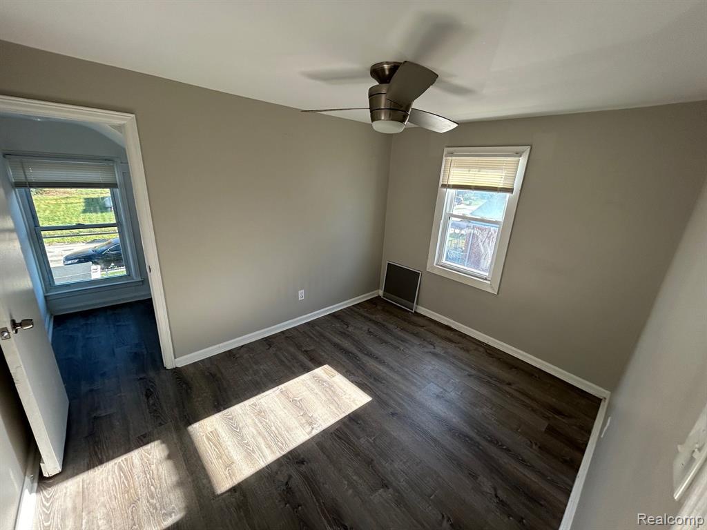 4234 BEACH Street, Ecorse, MI 48229 — Photo 5