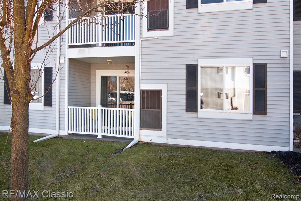 1155 S Lake Drive, 57, Novi, MI 48377 — Photo 17