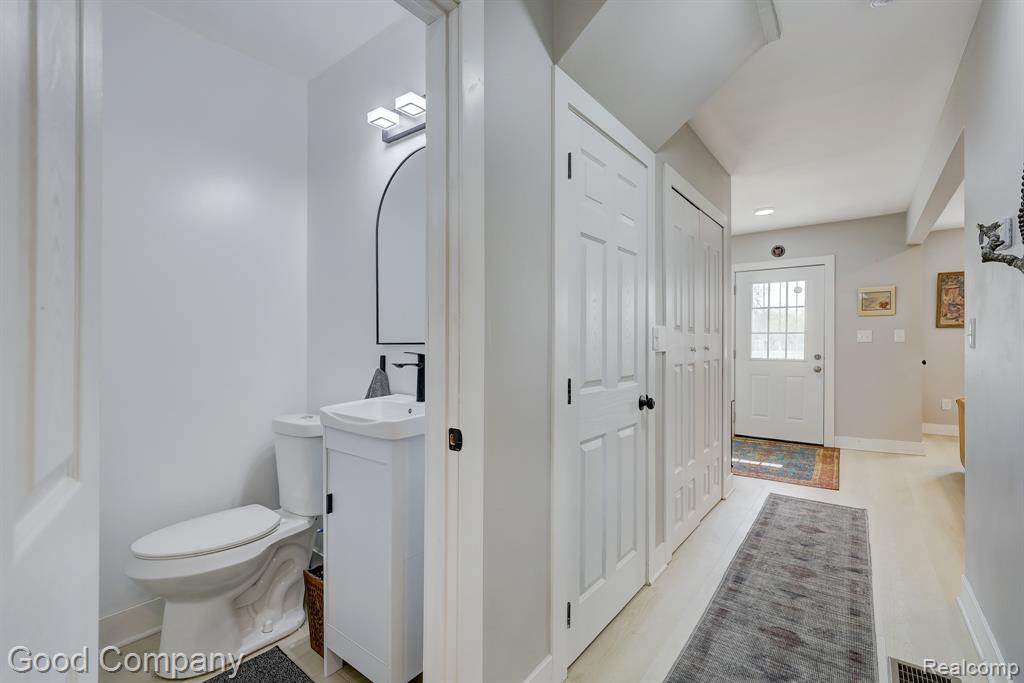 9578 Oakland Street, Detroit, MI 48211 — Photo 25
