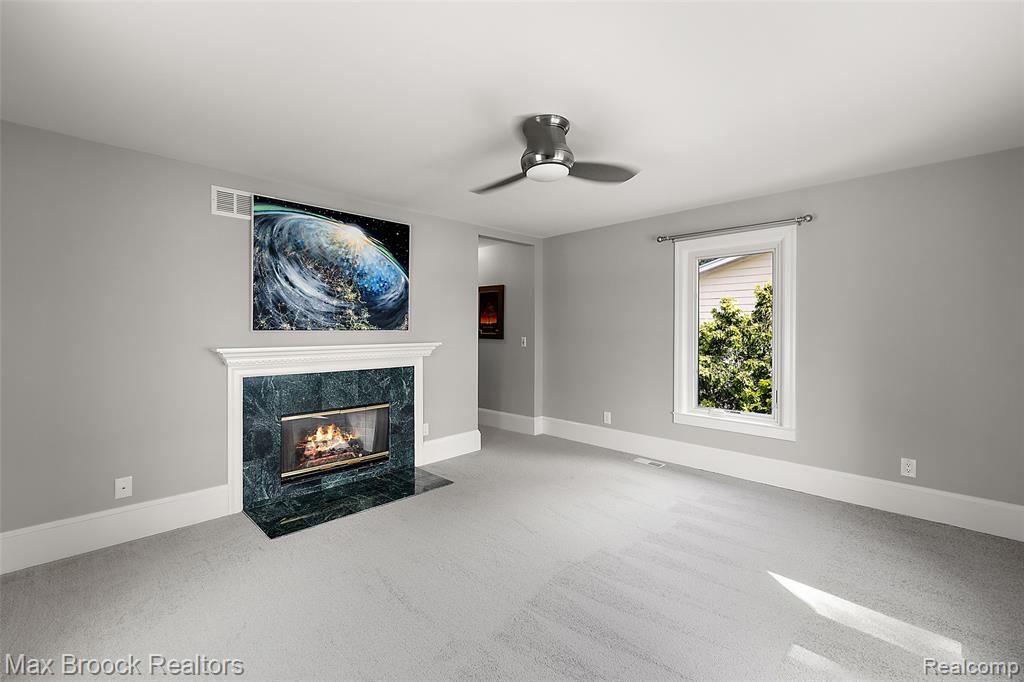3642 Orchard Lake Road, West Bloomfield, MI 48324 — Photo 15
