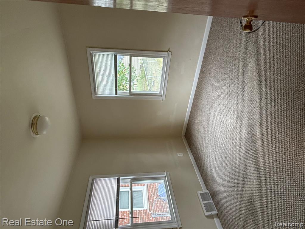 879 Highland Avenue, Lincoln Park, MI 48146 — Photo 18