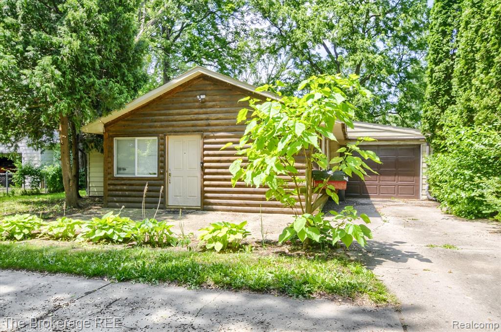 8021 Benson Road, Mount Morris, MI 48458 — Photo 2